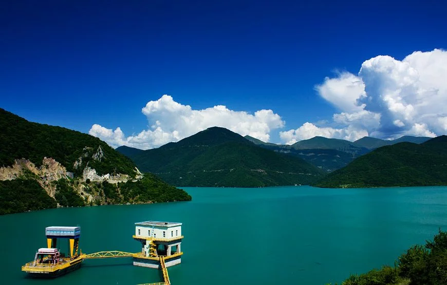 Must See Surroundings – Tour to Mtskheta and Ananuri Fortress