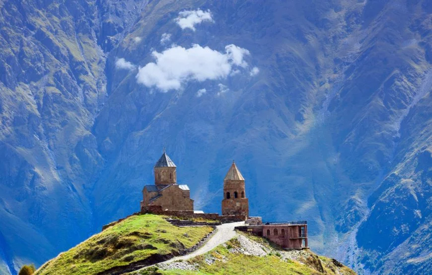 Group Tour to Kazbegi Mountains from Tbilisi