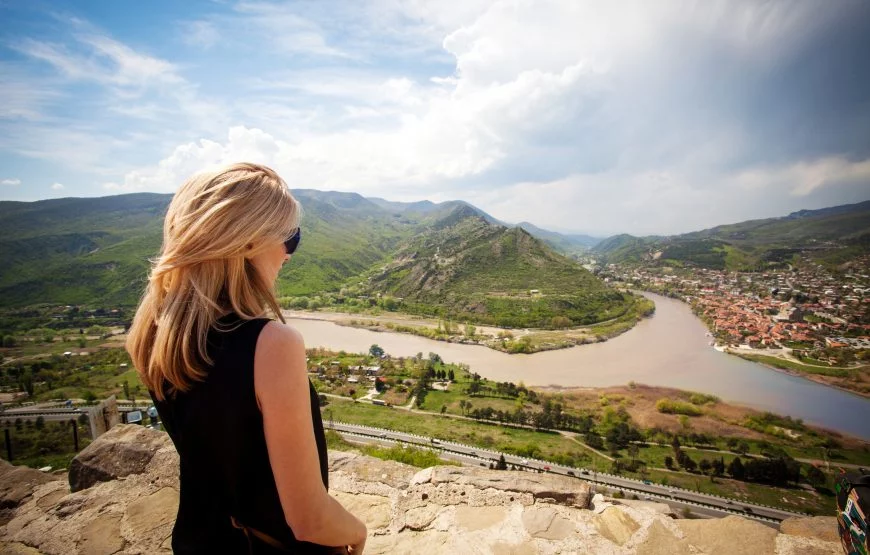 Must See Surroundings – Tour to Mtskheta and Ananuri Fortress