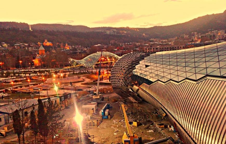 Тбилиси любит тебя — Экскурсия по достопримечательностям Тбилиси