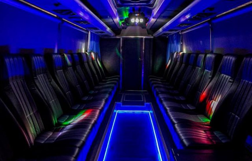 Party Bus — Опыт грузинского застолья!