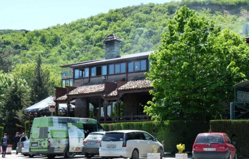 Must See Surroundings – Tour to Mtskheta and Ananuri Fortress