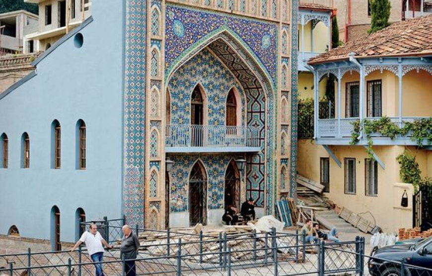 Walking tour in Tbilisi