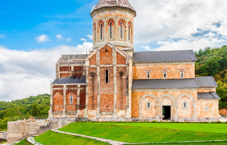 Wine and Sightseeing in Kakheti