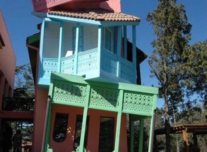Walking tour in Tbilisi