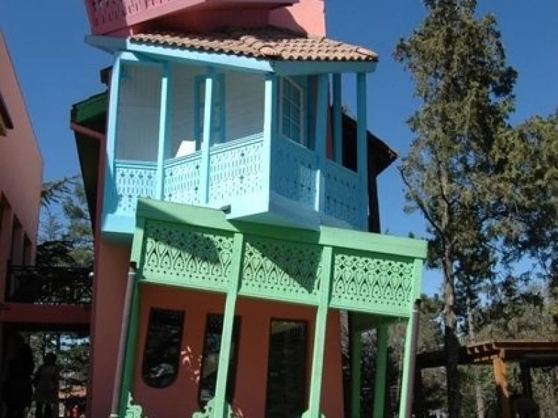 Walking tour in Tbilisi